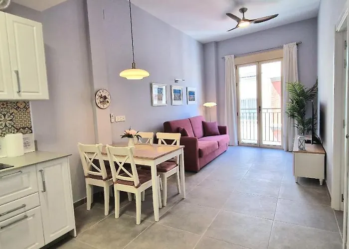 Malaga Lodge Apartments