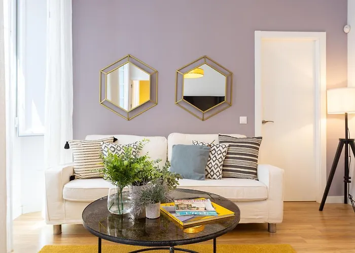 Pleasant Apartment In Malaga Center 2º