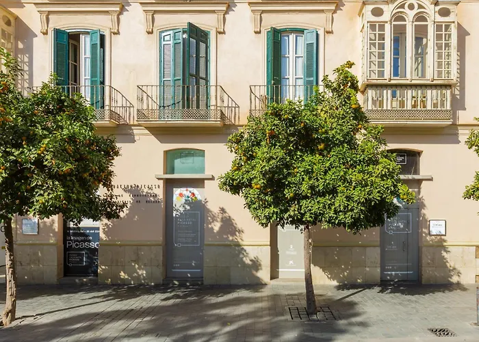 Balcon De Picasso: Bright Apartment With Incredible Views