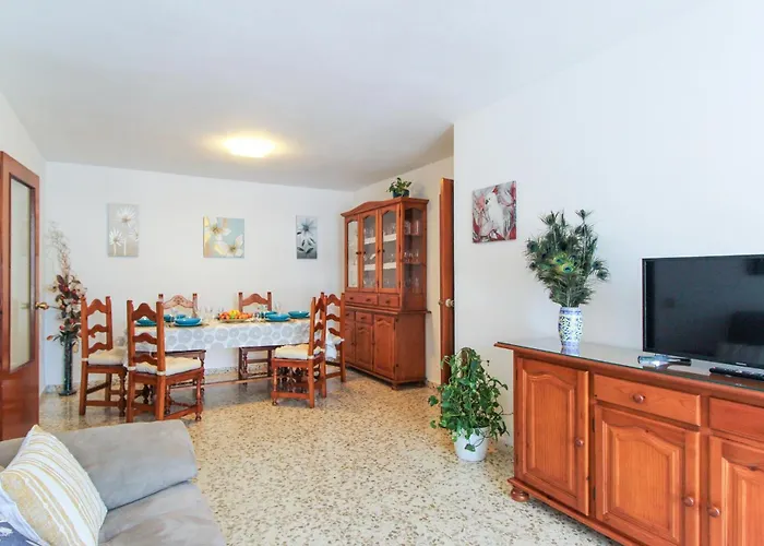 Nice Apartment In Malaga With Wifi