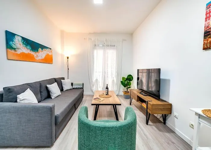 Chic Stay In Heart Of Town