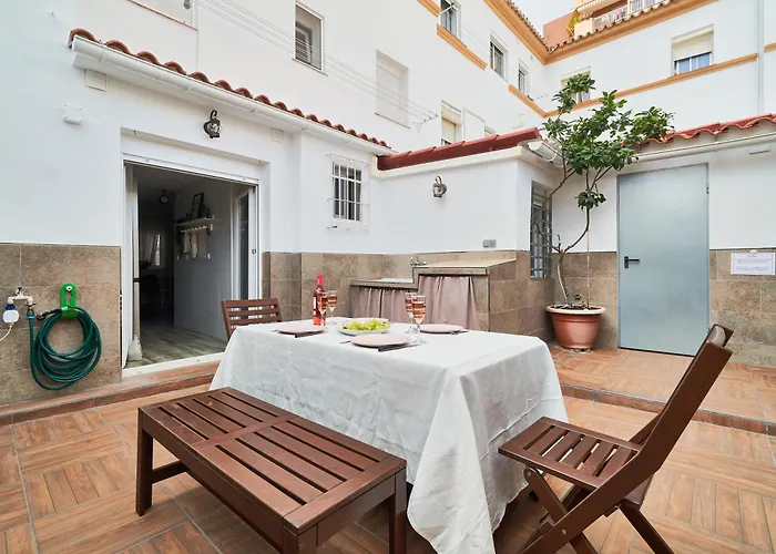 Apartamento A Pie De Calle Malaga Huelin