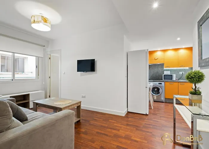 Lovely Apartment In Malaga