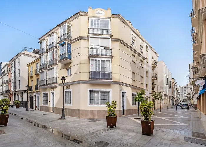 Atico Con Terraza Privada En Malaga Centro