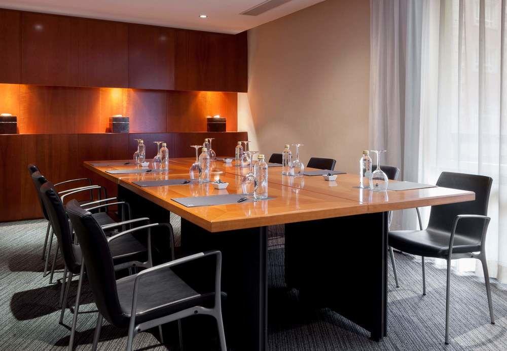 Ac Palacio By Marriott Hotel