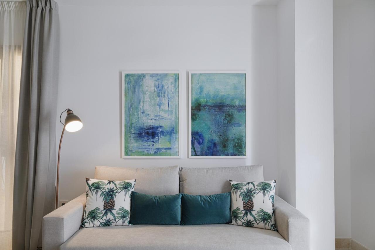 Caleta Homes - Ancha Del Carmen
