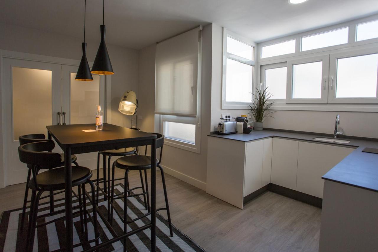 Caleta Homes - Ancha Del Carmen