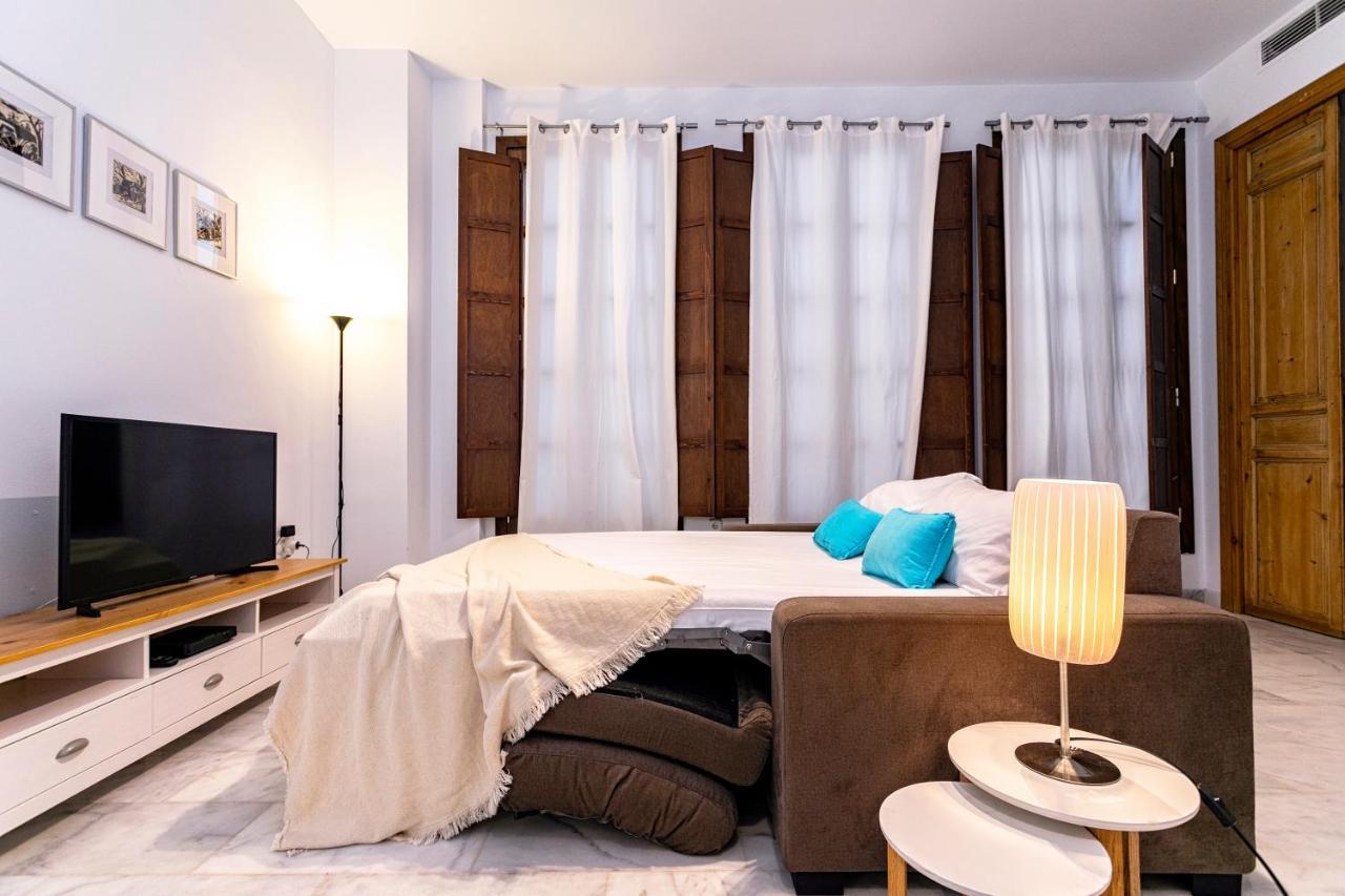 Apartment -malagasunapts- Premium Historical Citycentre