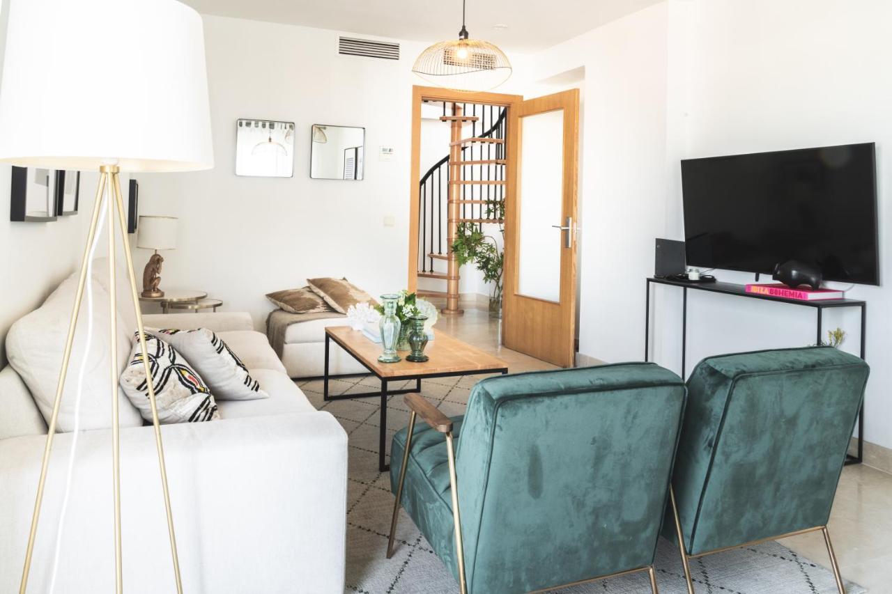 Pacificio Beachfront
