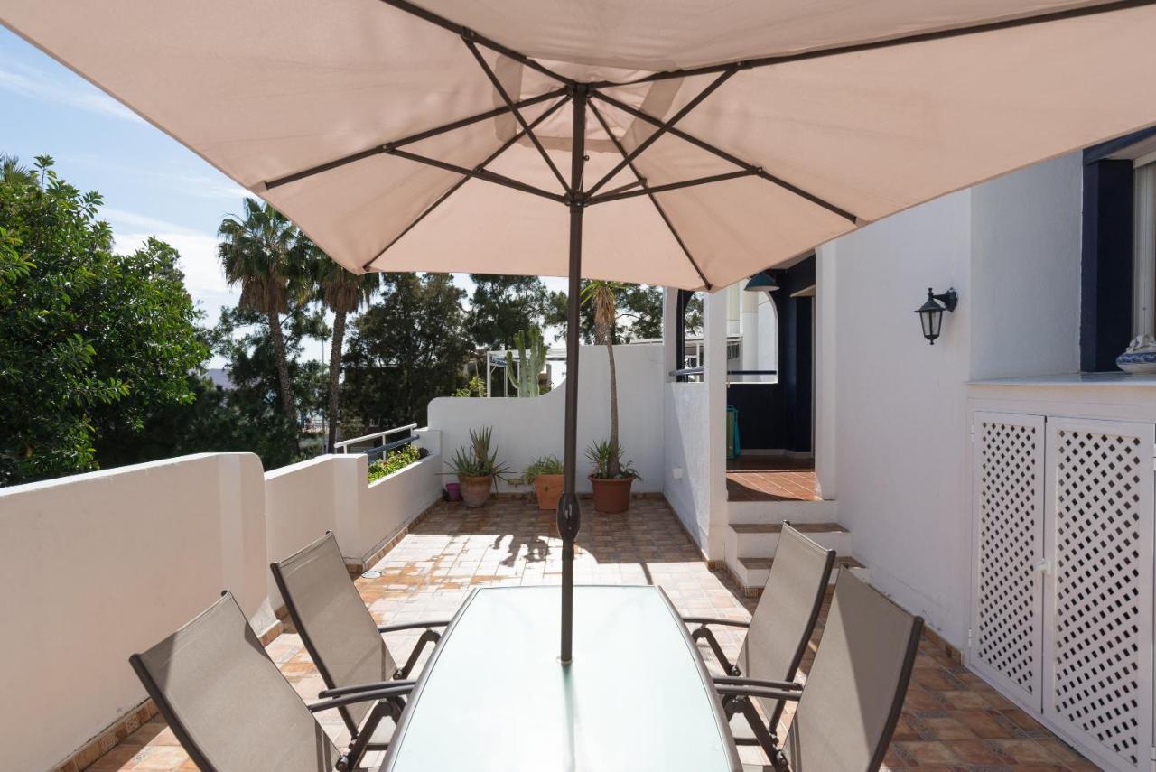 Virginia & Private Terrace By Ele Apartment *