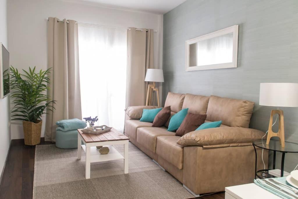 New!!! Luxury Center & Private Terrace *
