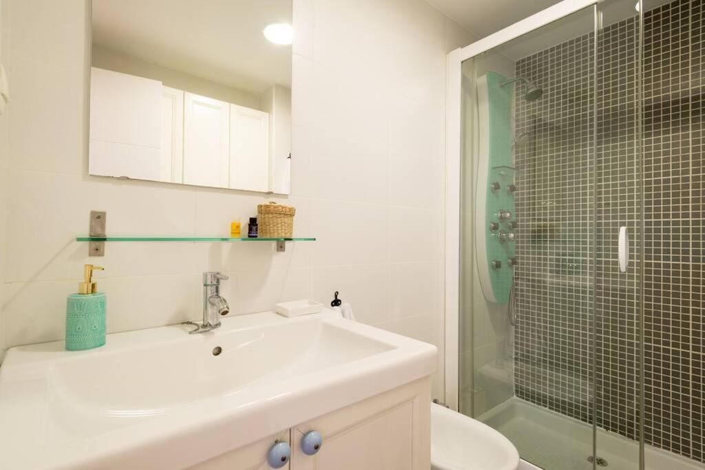 Tgh/ Centro Con Parking * Malaga