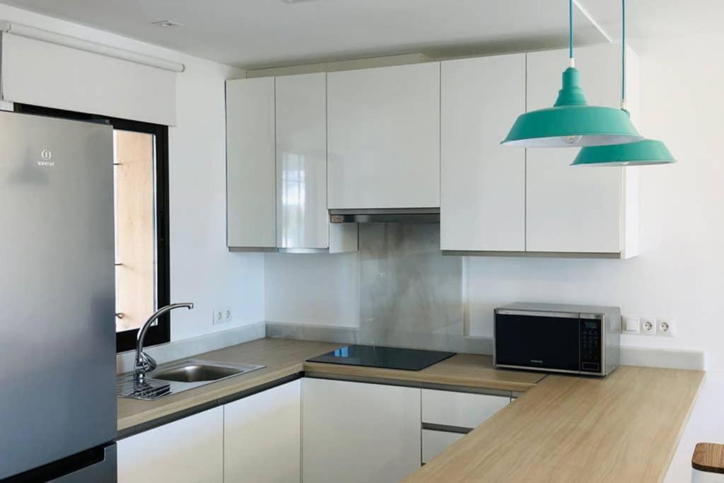 Luxury Modern By The Apartment *