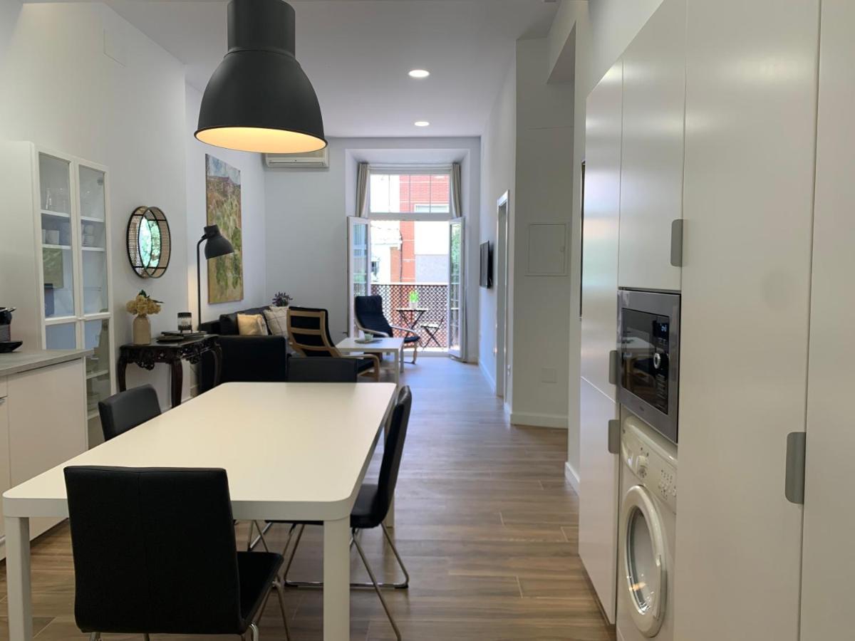 Homely Luxury Atarazanas Apartment Malaga
