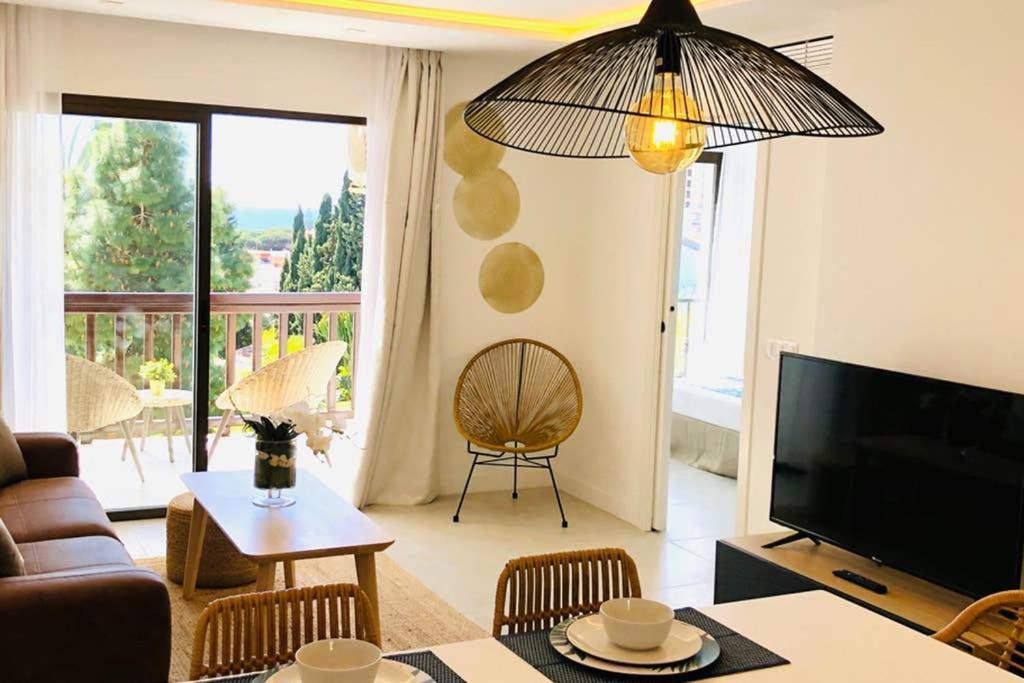 Luxury Modern By The Apartment Malaga