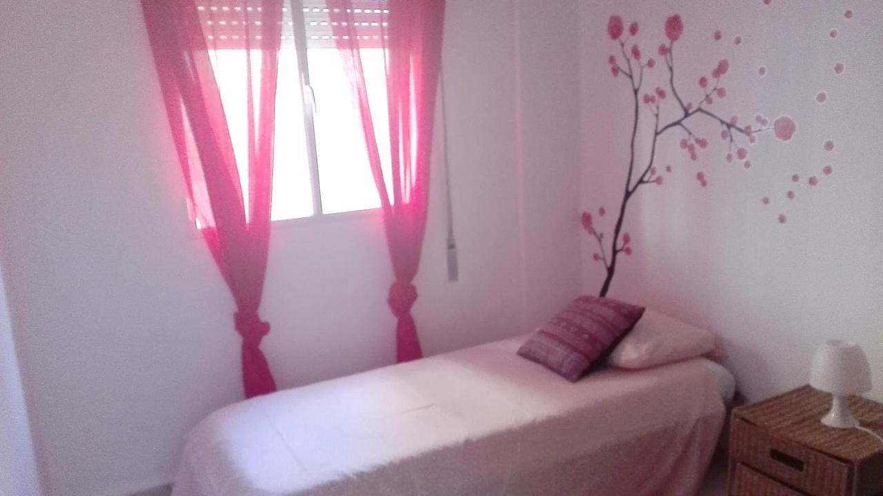 Apartment With 4 Bedrooms In With Furnished Balcony And Wifi *