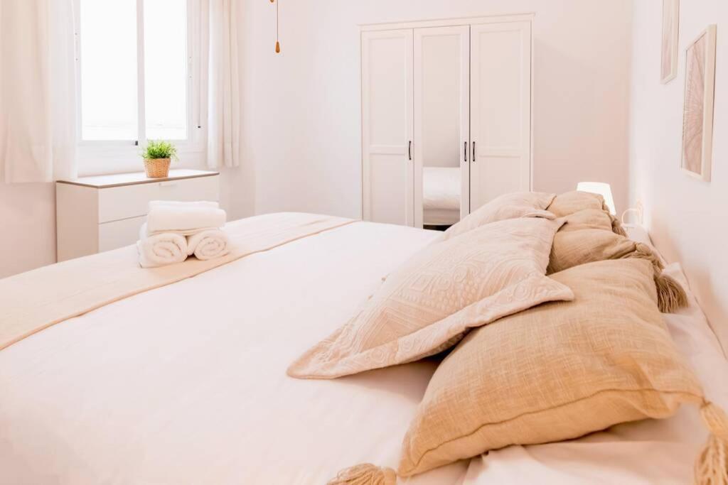Plaza De La Merced Historic Center Apartment *