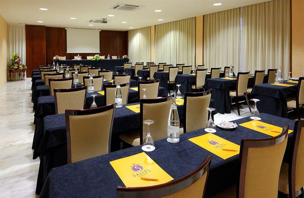 Salles Centro 4*