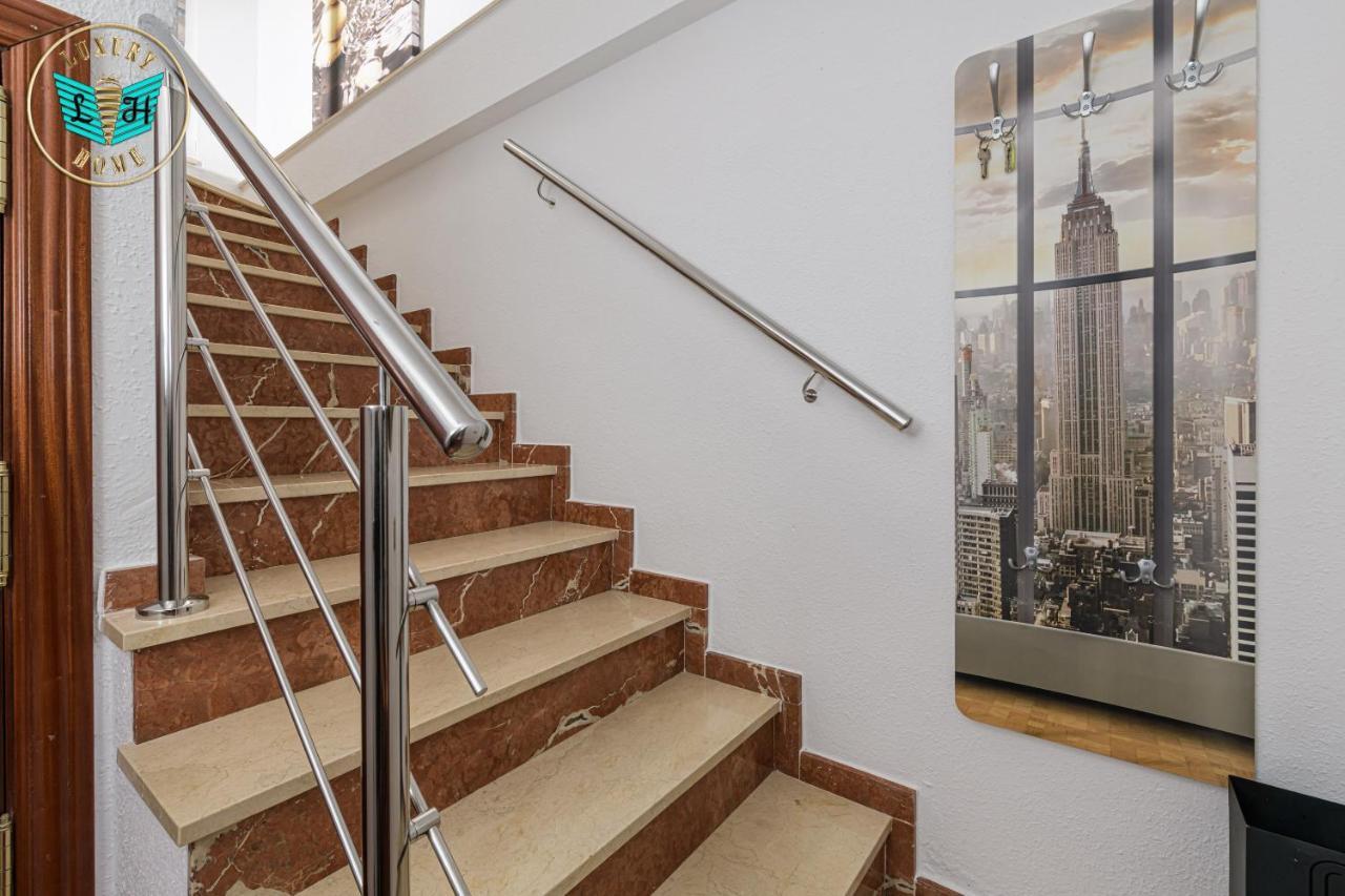 Apartment Luxury With Terrace Malaga