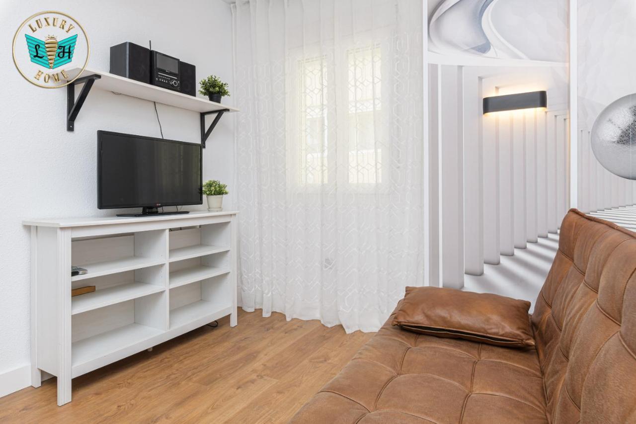 Apartment Luxury With Terrace Malaga