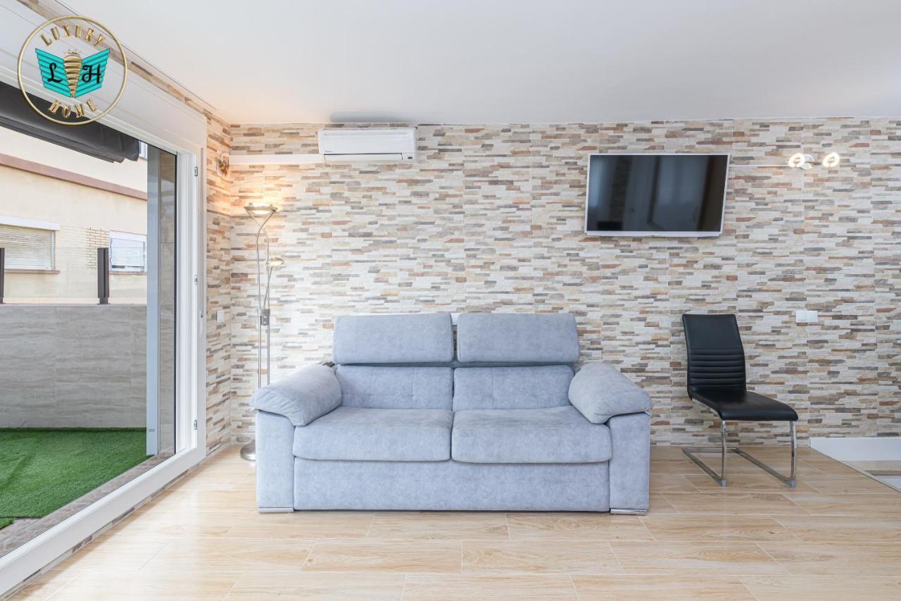 Luxury With Terrace Apartment Malaga