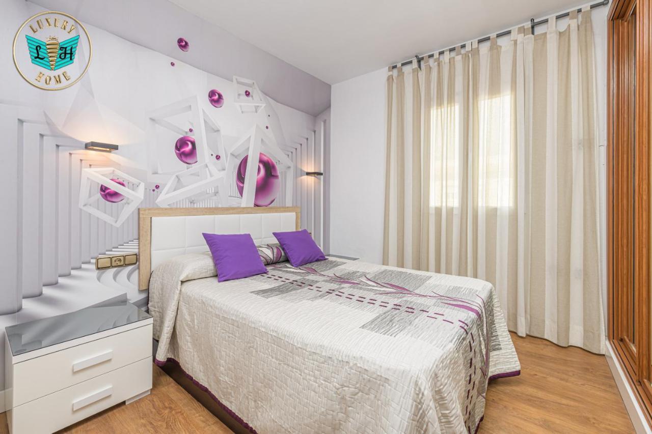 Luxury With Terrace Apartment
