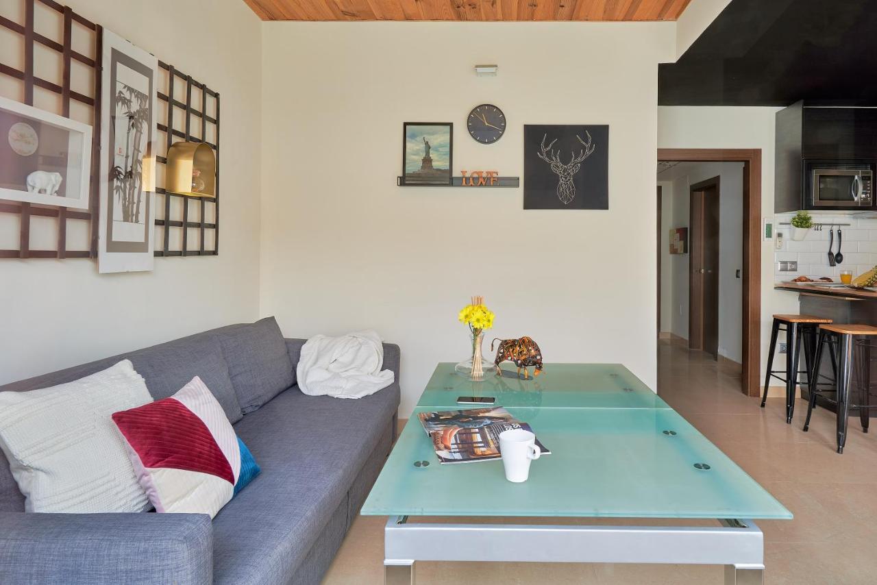 Apartment La Macarena Airport