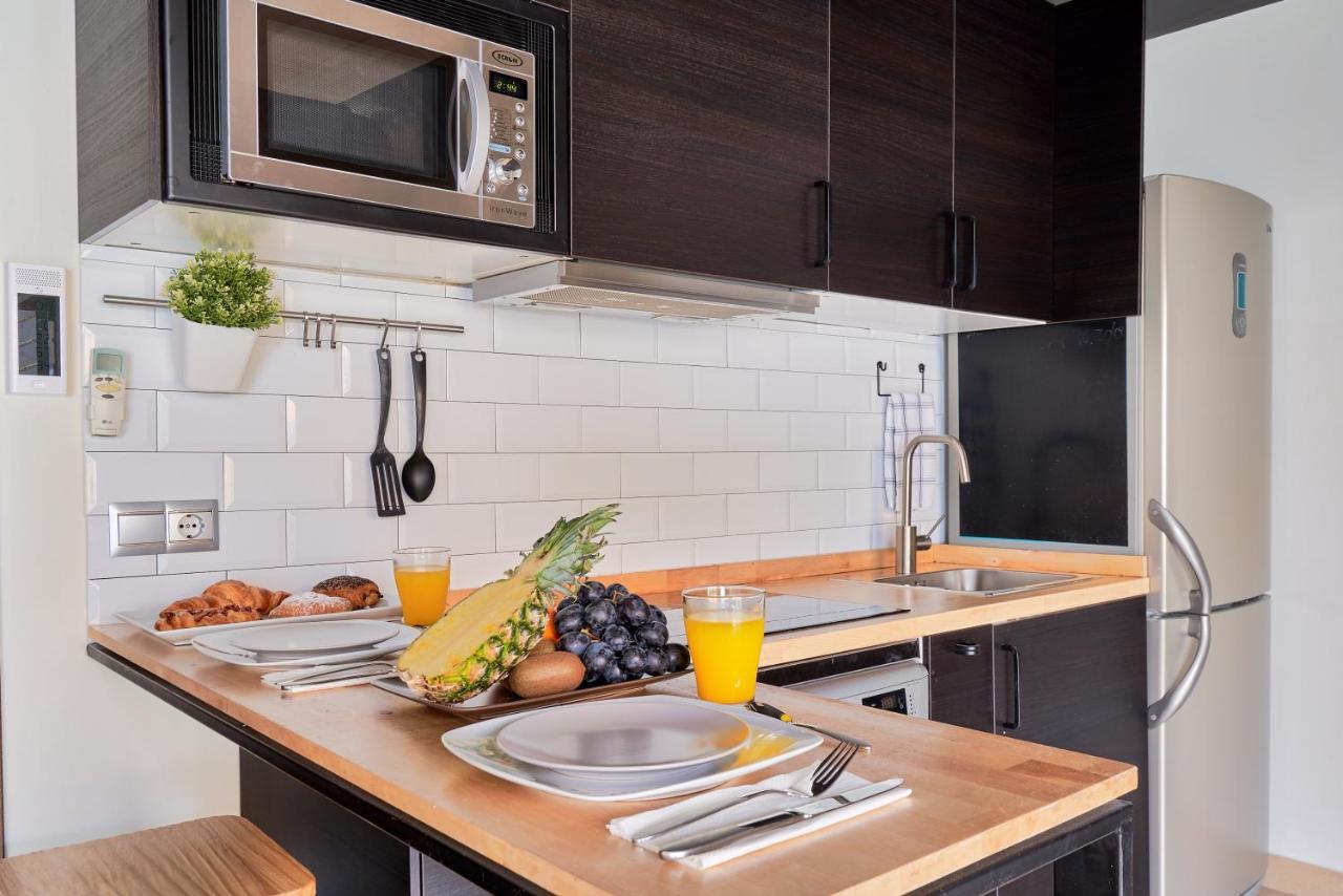 La Macarena Airport Apartment