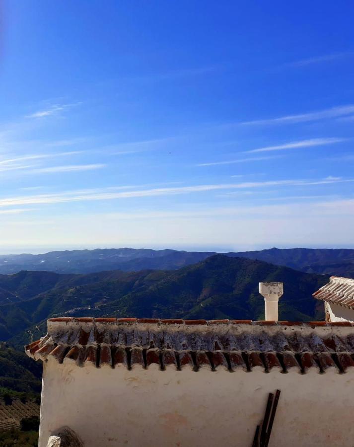 Ferienhaus Renovated Cinema Town House In Comares *