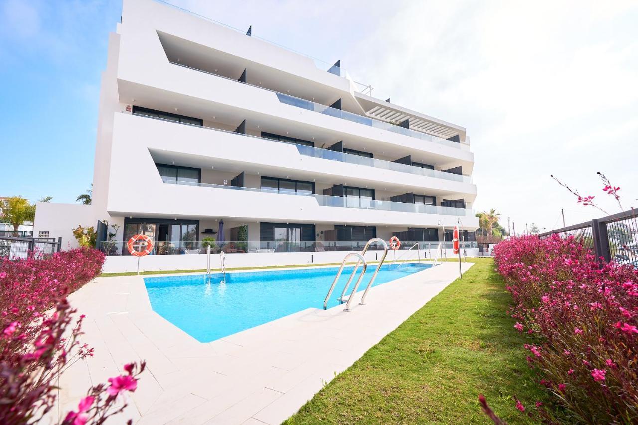 Sealine Torrox Costa Td01 By Holidayandaluz Malaga