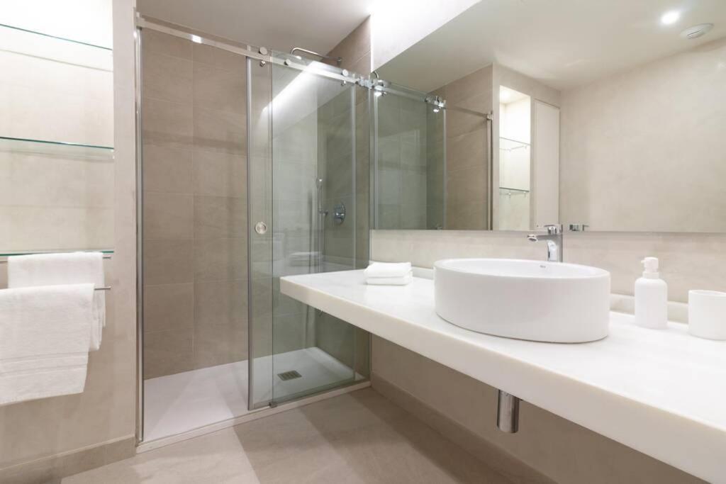 Miramar Luxury 2 Bedroom Freshapartments Apartment *