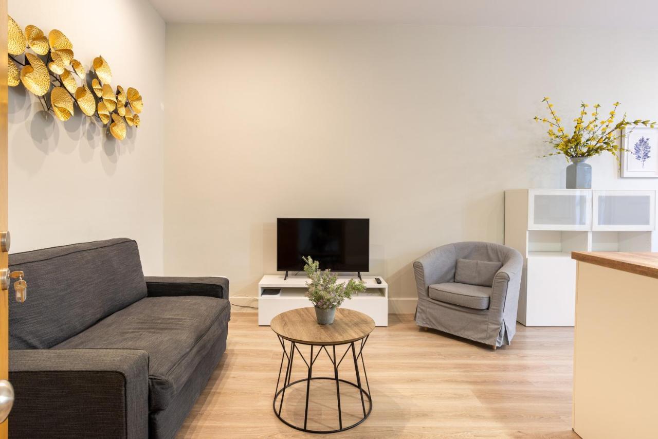 Urbe10 Angel 1 Bedroom 3c