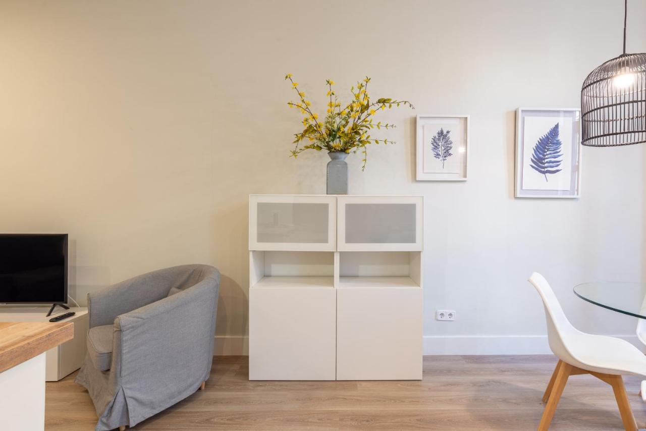 Apartment Urbe10 Angel 1 Bedroom 3c Málaga