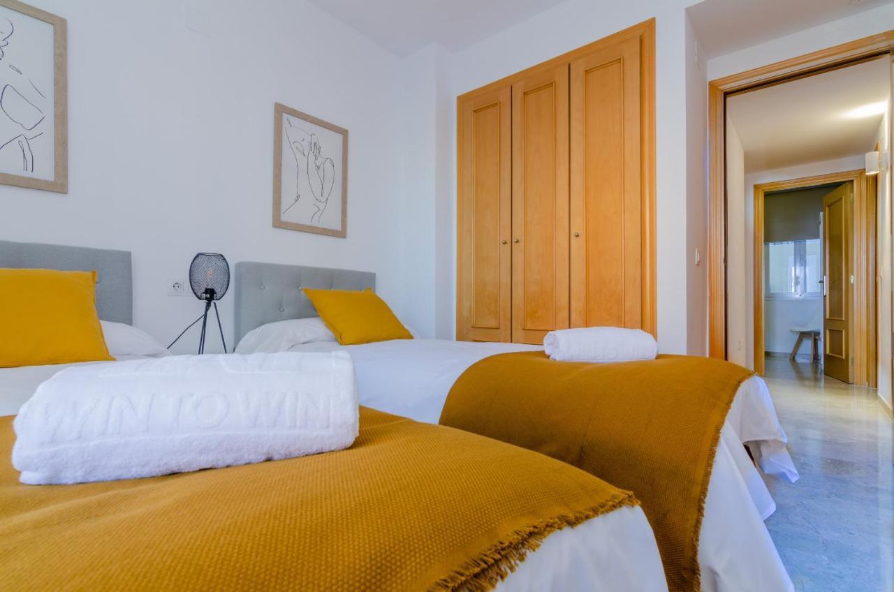 Apartamento Wintowinrentals Teatinos, Metro, Free Parking & Pool. Málaga