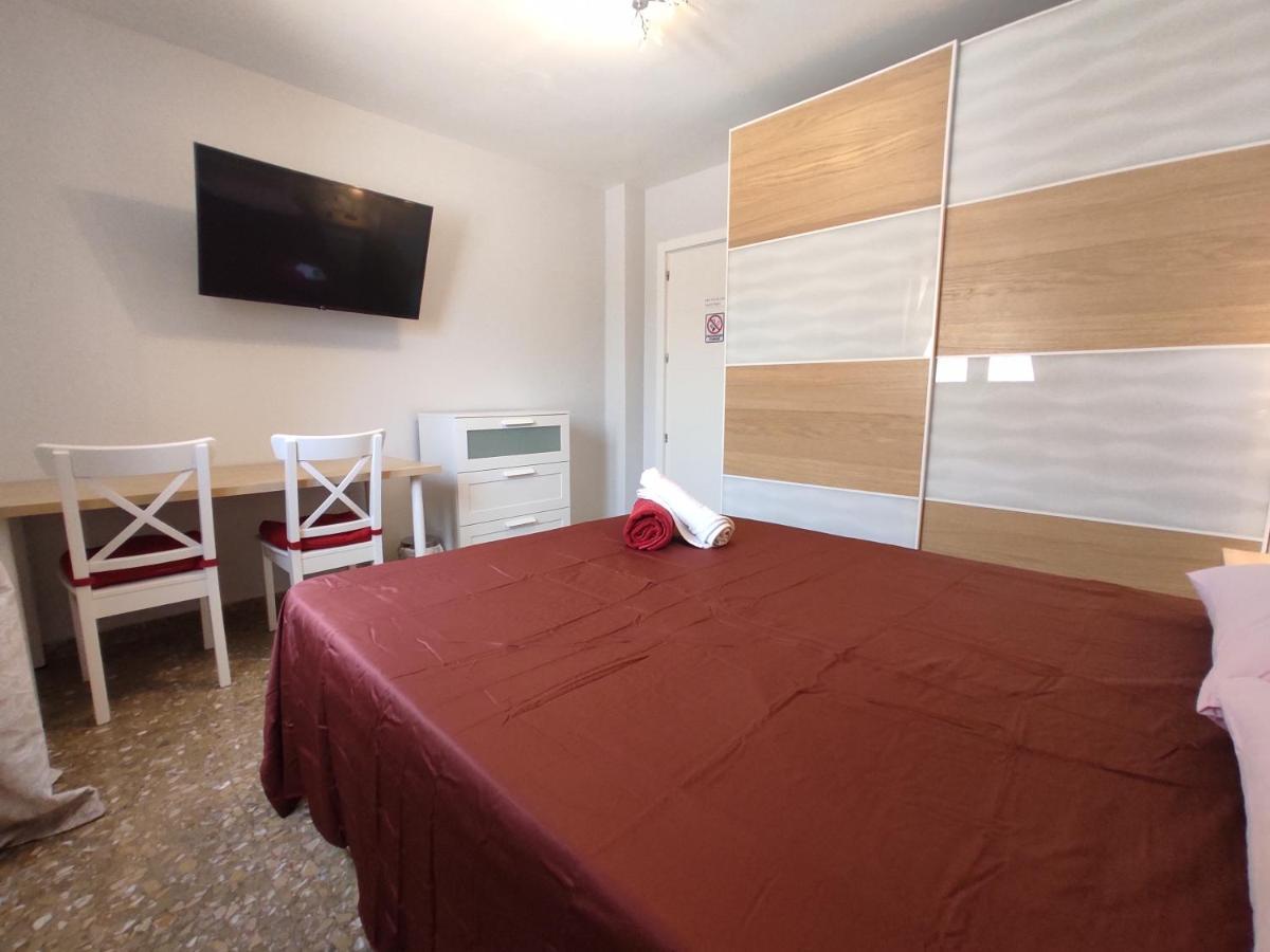 Habitación en casa particular Patricia Málaga