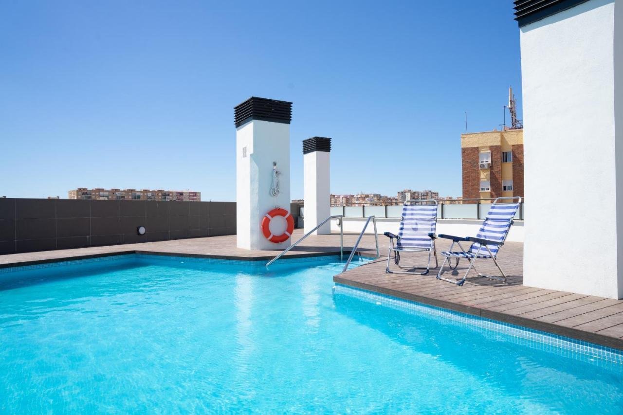 Premium Pool Terrace New * Malaga