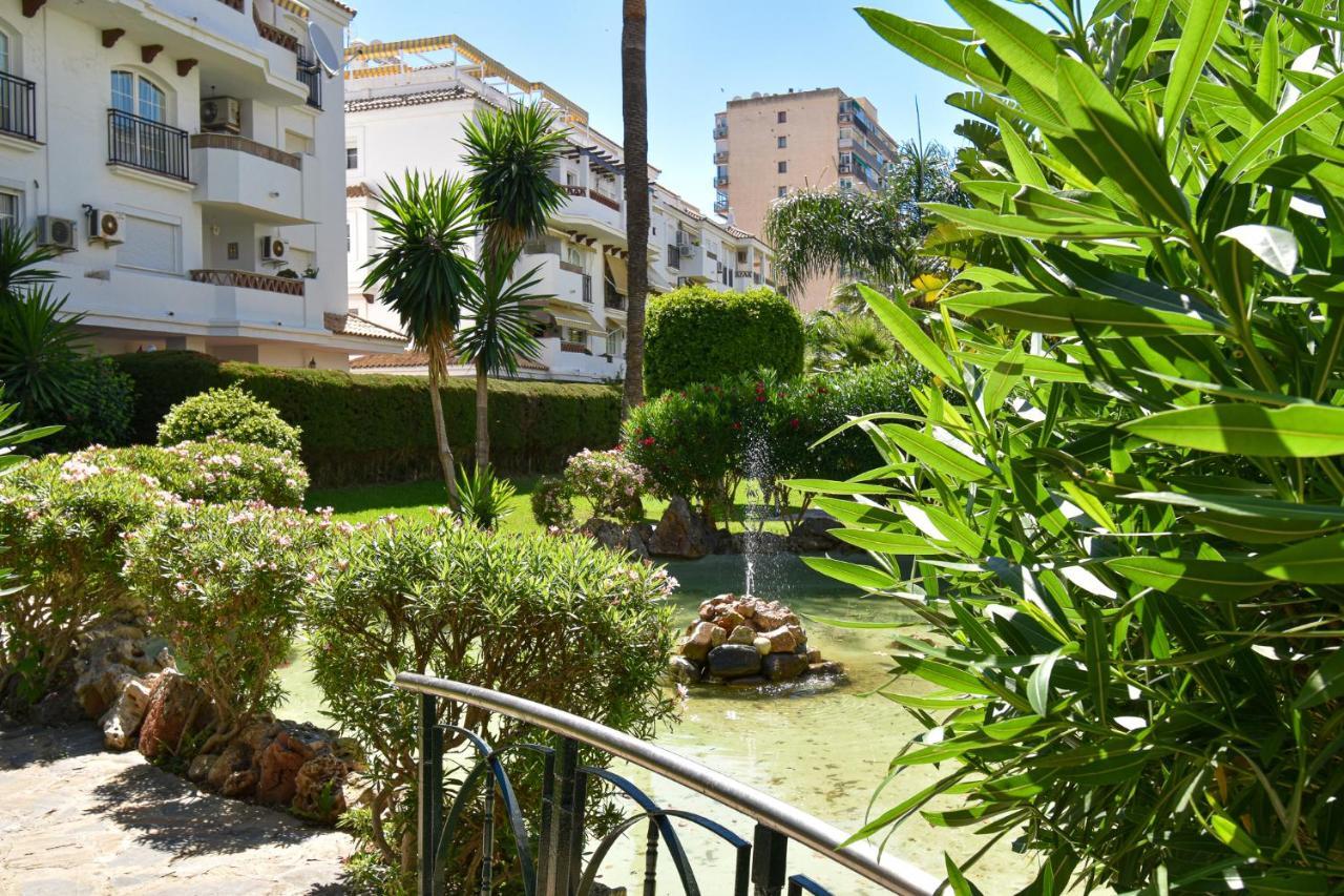 Apartment Benalmar Playa, Benalmadena Costa, 2 Bedroom Apartment, Fantastic Location Málaga