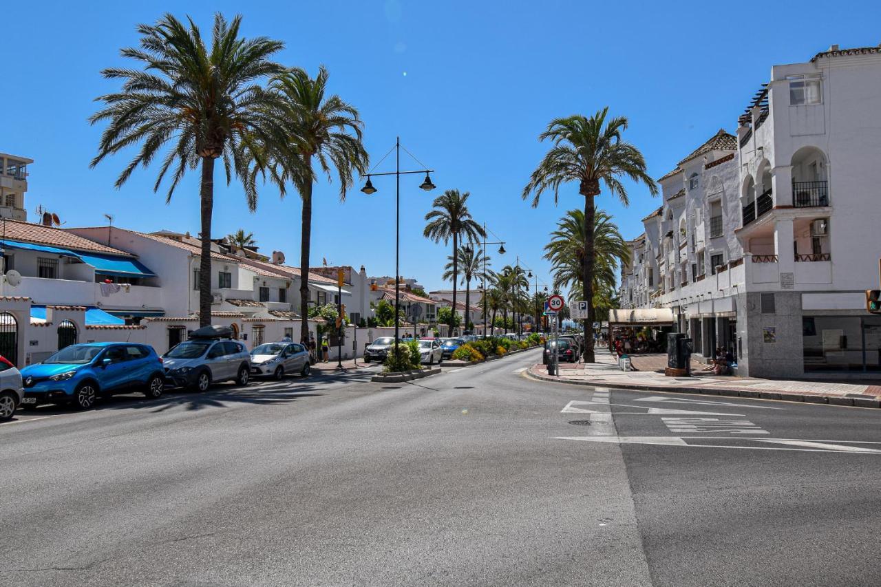 Apartment Benalmar Playa, Benalmadena Costa, 2 Bedroom Apartment, Fantastic Location *