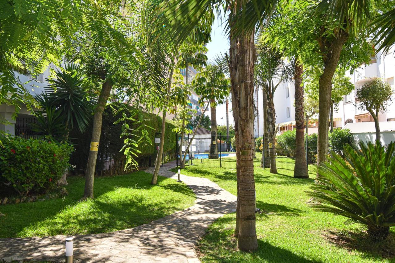 Benalmar Playa, Benalmadena Costa, 2 Bedroom Apartment, Fantastic Location Apartment Málaga