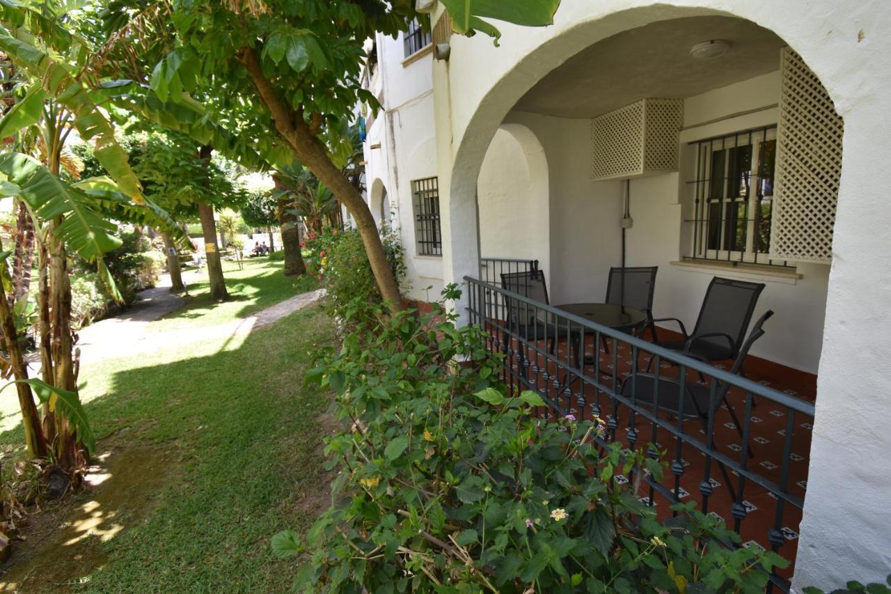 Apartment Benalmar Playa, Benalmadena Costa, 2 Bedroom Apartment, Fantastic Location Málaga