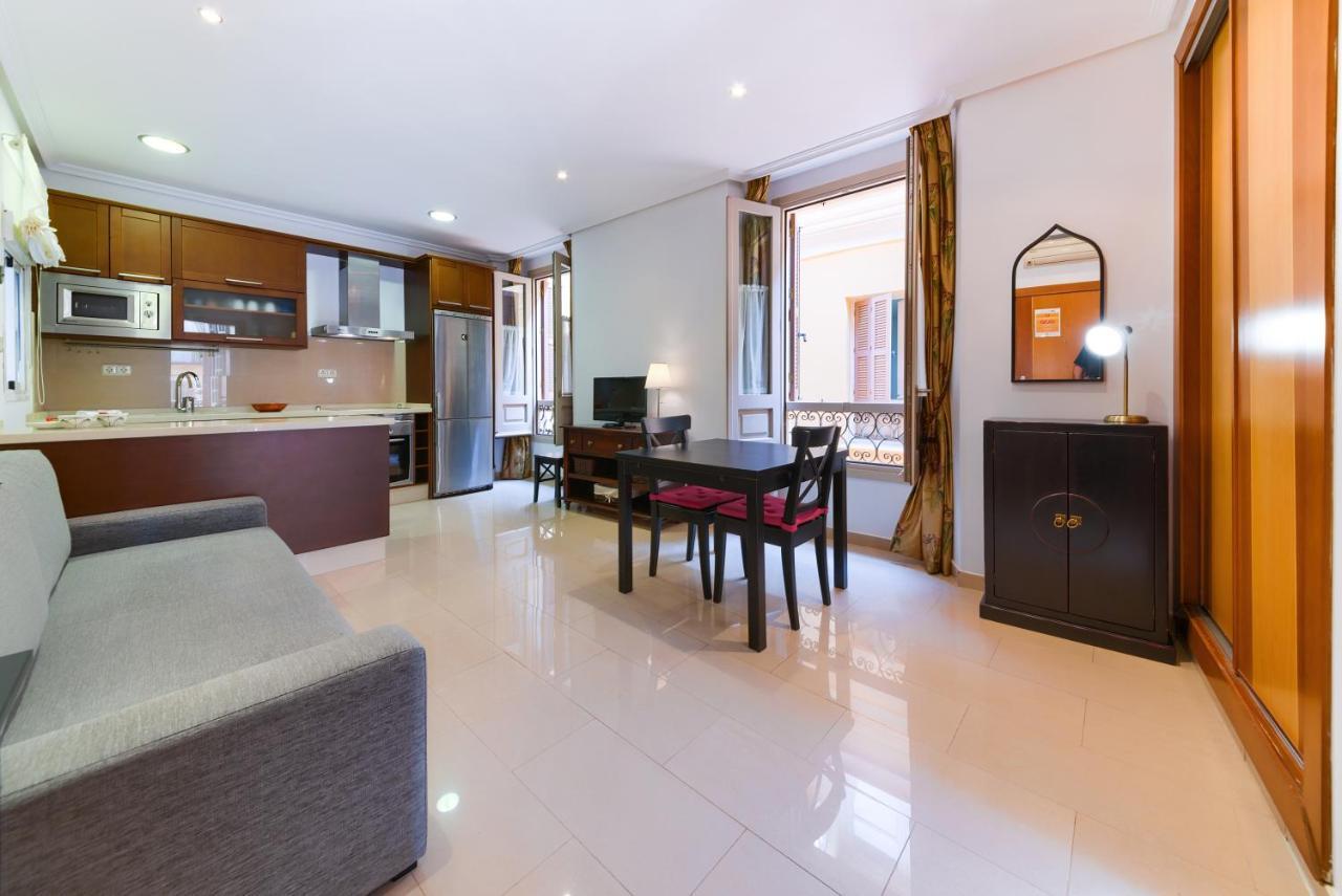 Apartment Holidays2malaga Lazcano High Wifi & French Balcony Málaga
