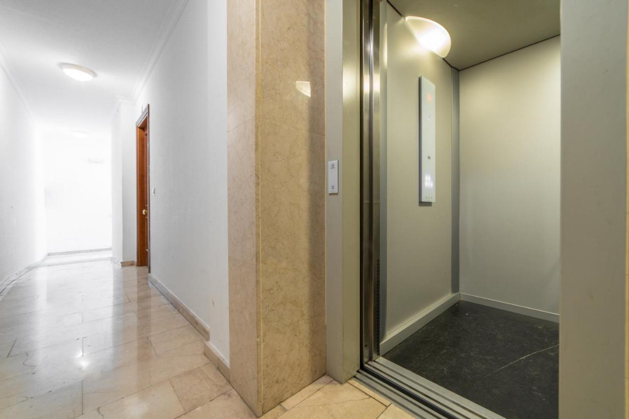 Suite Homes Carreteria 97 Apartment Malaga