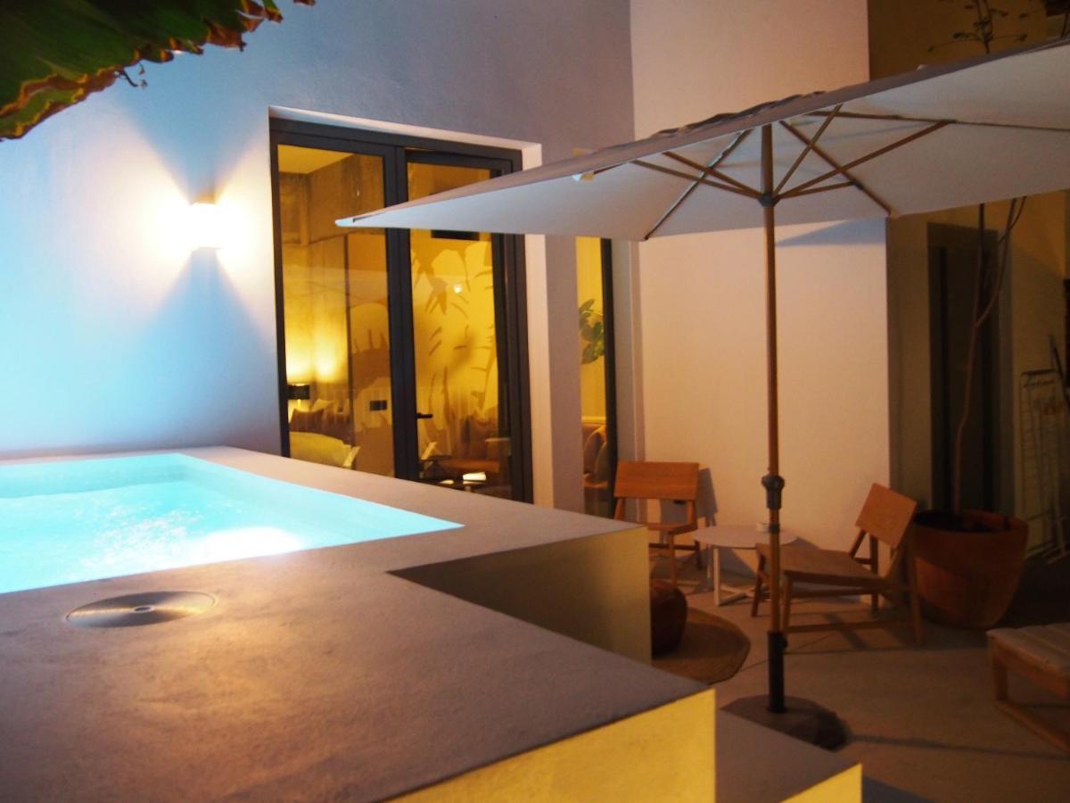 9 Malaga, Three Unique With Private Plunge Pool Apartment *