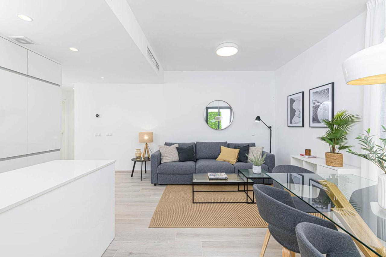Constancia In By Solaga Homes Apartment *