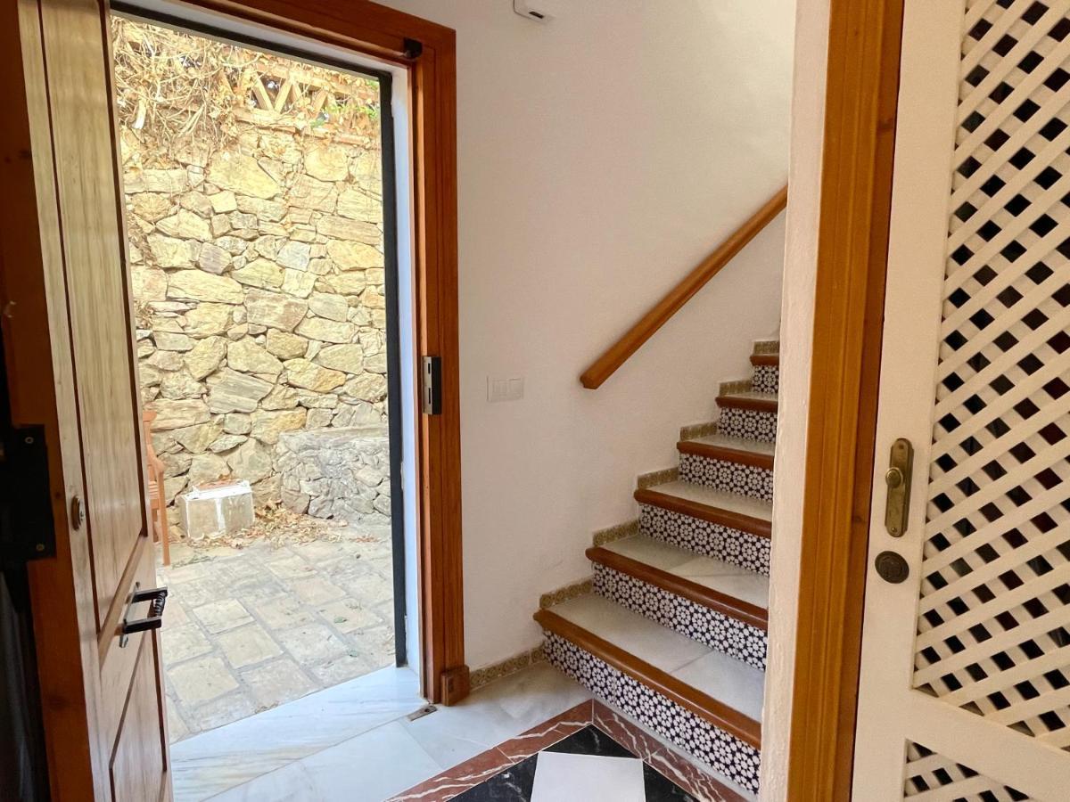 Semidetached Duplex At Puebla Aida, Mijas Golf With Pool, Golf And Sea Views Holiday home *