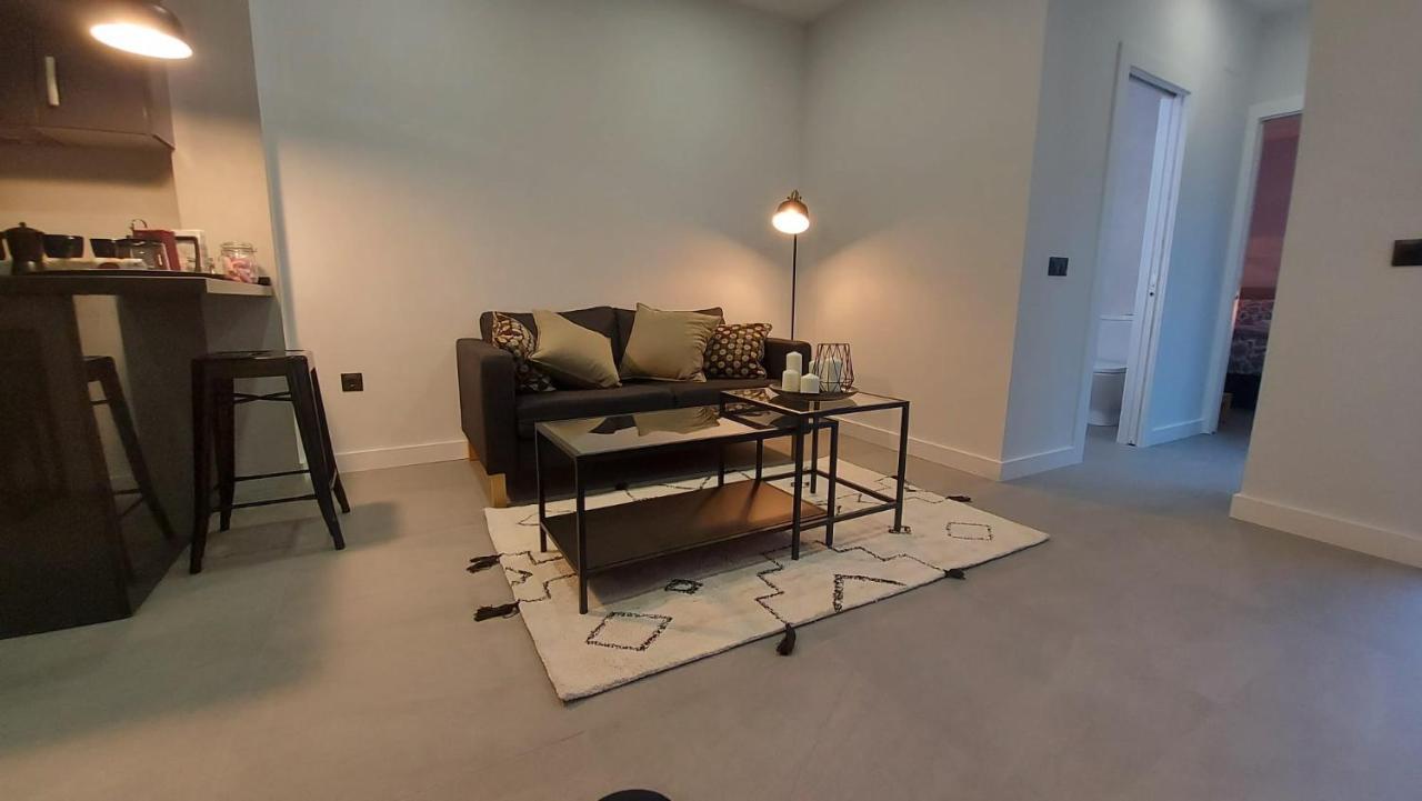 Apartamento Rent4 Mercedes Málaga