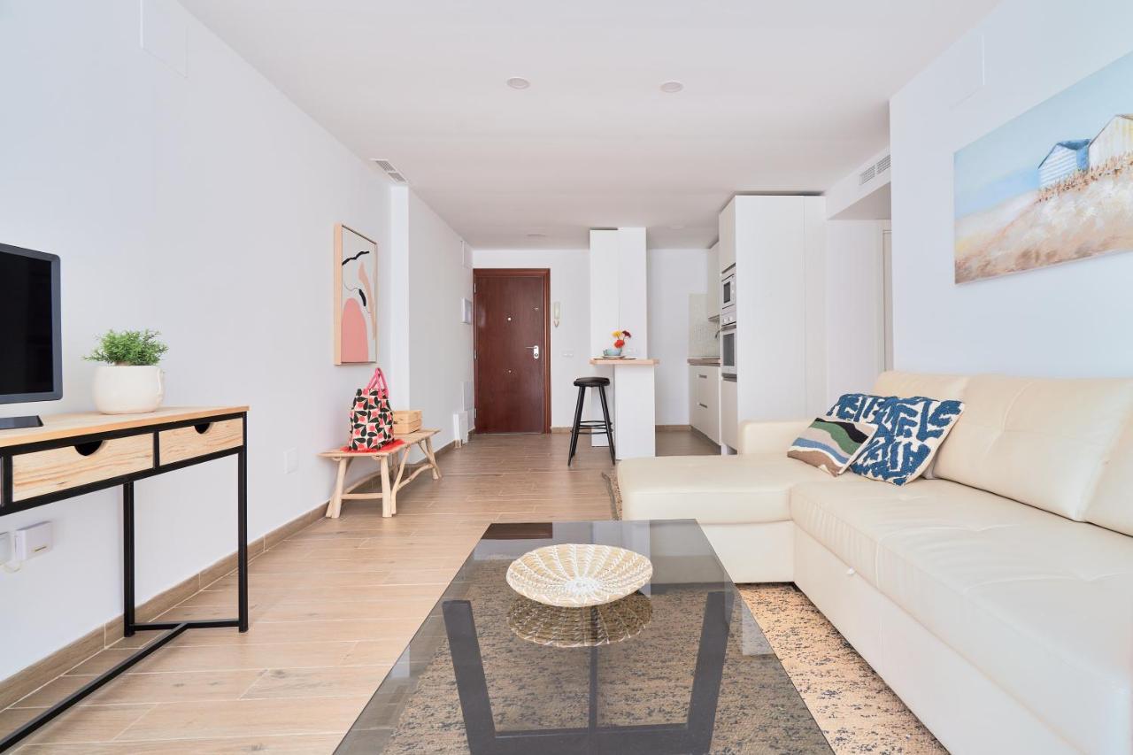 Apartamento En Primera Linea De Playa En La Malagueta Málaga
