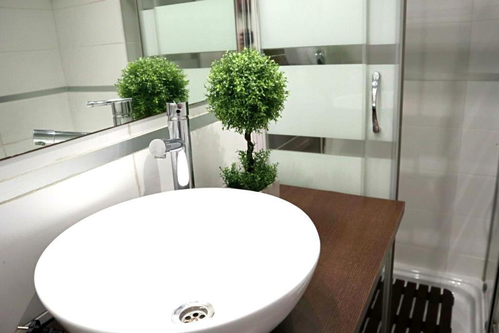 Apartment Amazing Location, Full Equiped Center! Bajo B Málaga