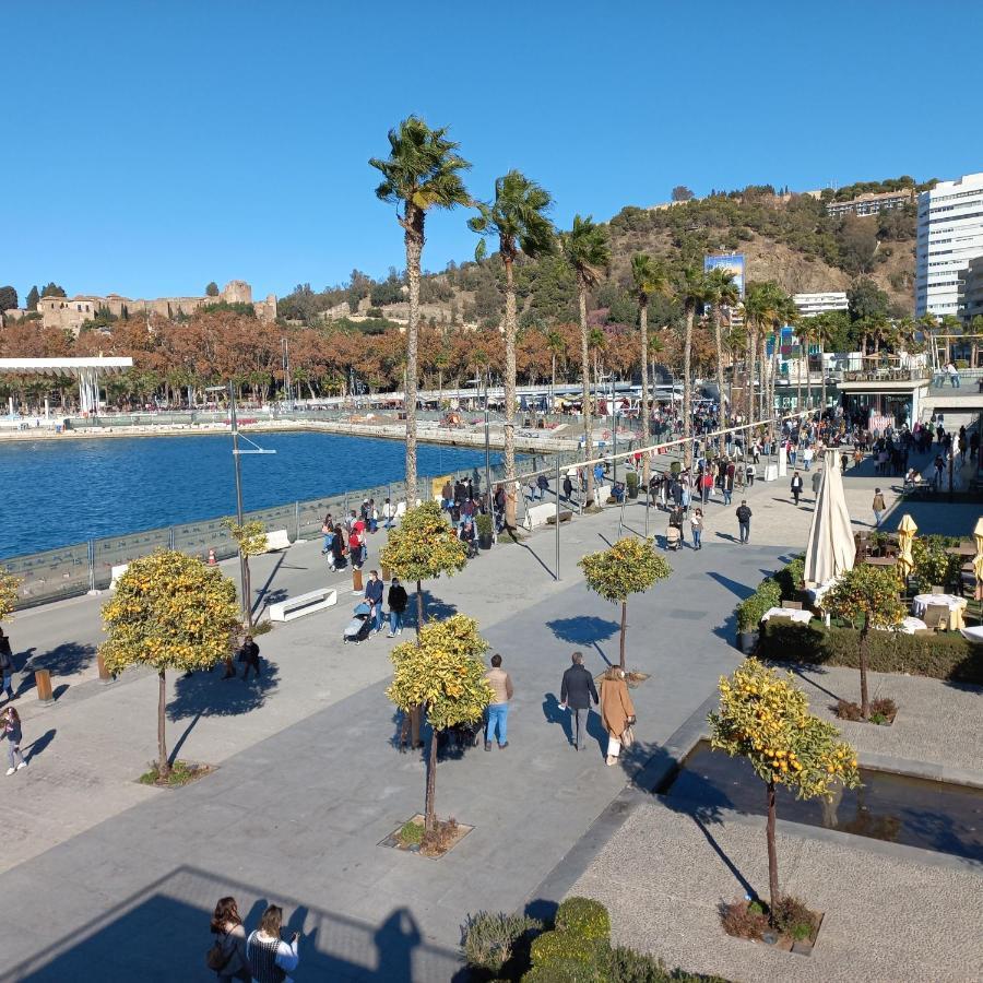 Port * Malaga