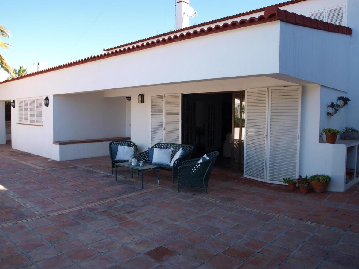 Acogedora Y Amplia Con Piscina Holiday home *